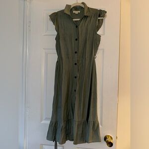 sleeveless midi dress